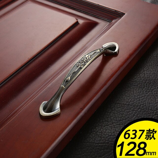 AOBT European Zinc Alloy Green Bronze Cabinet Handles Door Pulls Drawer Knobs Kitchen Cupboard Handles Furniture Handle Hardware