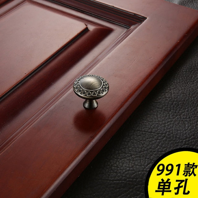 AOBT European Zinc Alloy Green Bronze Cabinet Handles Door Pulls Drawer Knobs Kitchen Cupboard Handles Furniture Handle Hardware